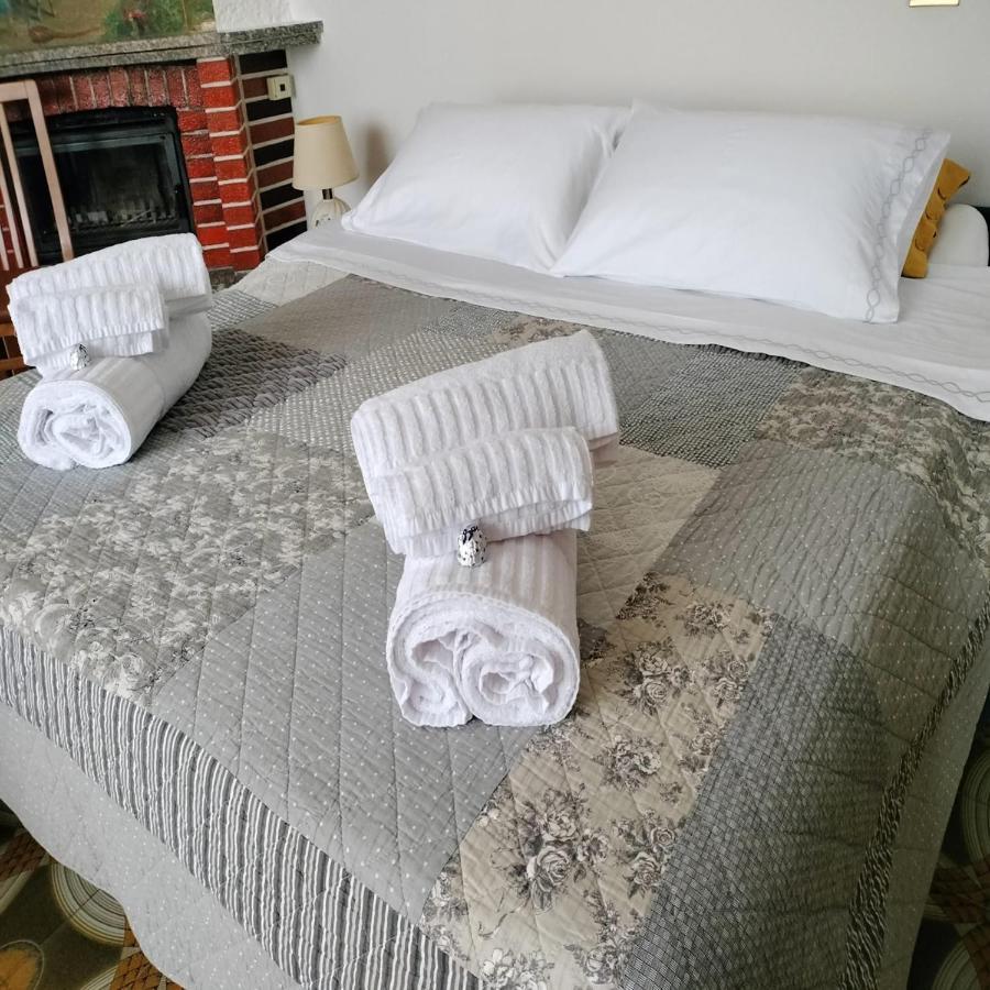 Casavacanze Sottocolle Valmorea Luaran gambar