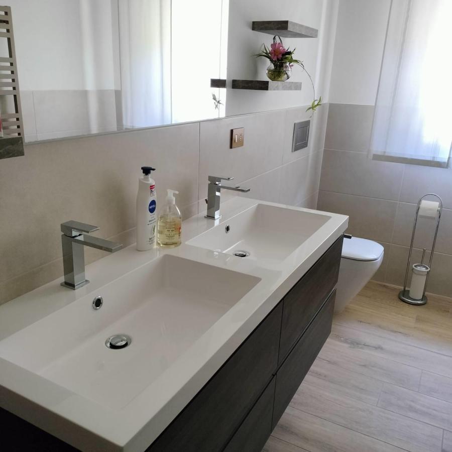 Casavacanze Sottocolle Valmorea Luaran gambar